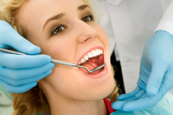 Lakewood general dentist services teeth cleaning and restorative procedures.