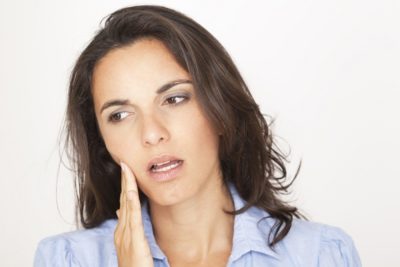lakewood dentist discusses toothache problems like impacted wisdom teeth.  Located at Kipling and Morrison.